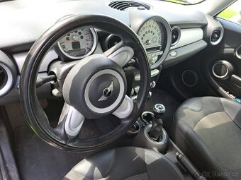 Mini Cooper Clubman - 18