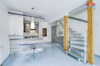 Prodej rodinného domu, 104 m², Karlovy Vary, ul. Boční - 18