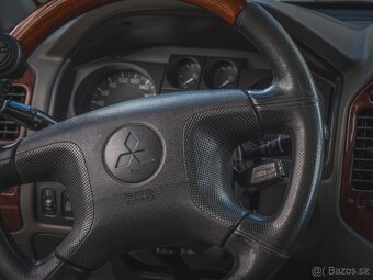 Mitsubishi Pajero 3,2 AUT 4x4 TOP STAV - 18