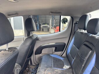 Mitsubishi L200 - 18
