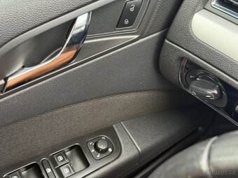 Škoda Superb II 2.0tdi 140ps combi DSG-NAVI-Dekra - 18