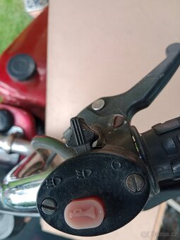 moped - 18
