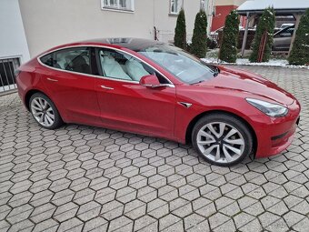 Prodám Tesla model 3 odpočet DPH - 18