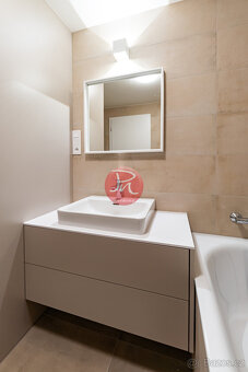 Pronájem nadstandardního bytu 4kk, s terasou 142,38m² v rezi - 18