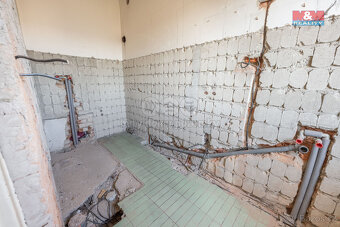 Prodej rodinného domu, 190 m², Kamenné Žehrovice, ul. K Údol - 18
