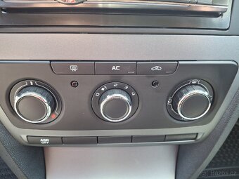 OCTAVIA COMBI 1,4 TSI 90 KW KLIMATIZACE - 18
