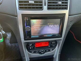 Peugeot 307 1.6 SW-NAVI+PANORAMA - 18