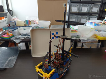LEGO Pirates 6274 Caribbean Clipper - 18