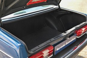 Mercedes-Benz W123 300D Turbodiesel US - 18