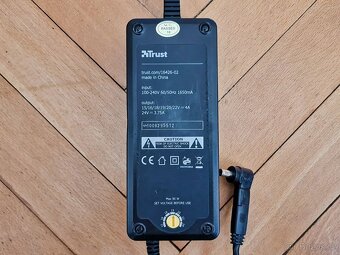 Adaptéry pro NB Acer, Dell, HP, Asus, Samsung, Lenovo, FS - 18