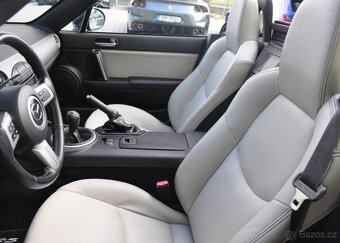 Mazda MX-5 1,8i MIRAI FL RC HARDTOP KŮŽE - 18