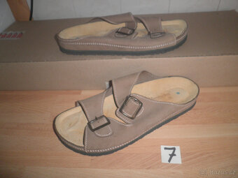 Pánské boty 43 - 18