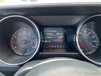 Ford Mustang - 18