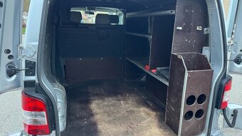 VW Transporter T5 2.0TDI Long - 18