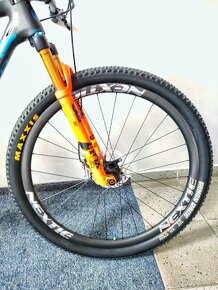 MTB MONDRAKER-XTR,KARB.KOLA,FOX VIDL.-170-185cm-P.C.=229 tis - 18