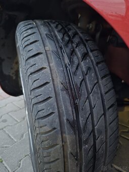 Prodám Ford Fiesta Mk7 2010 1.25 - 18