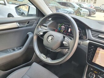 Škoda Superb iV Combi Style 1.4TSI 160kW DSG 56tkm Virtual - 18