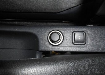 Škoda Fabia 1,2 44 kW KLIMA benzín - 18