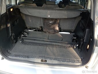 Peugeot 5008 1.6Hdi 82kw - 18