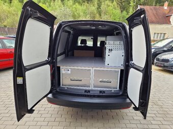 VW CADDY Maxi, 2.0 TDi, r.v. 2020, plný servis, DSG, dílna - 18