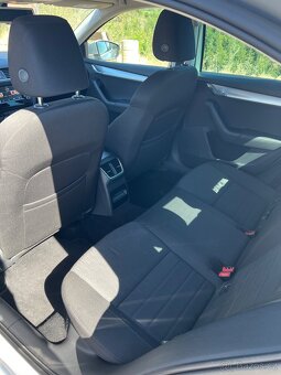 Škoda Octavia lll 2.0TDI 4x4 - 18