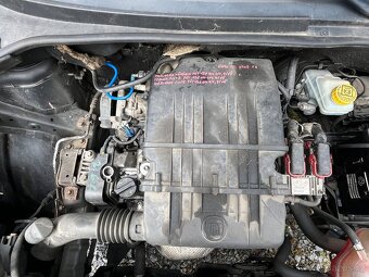 Fiat Grande Punto, zachovalé - 18