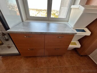 Kuchyňská linka včetně spotřebičů - 18