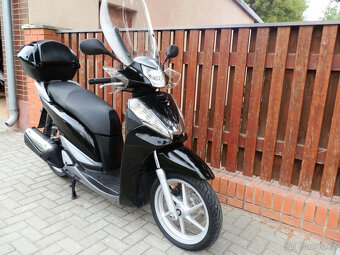 Honda SH 300i (2011) - 18