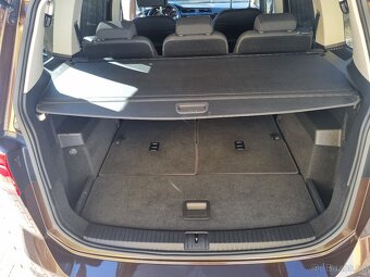 Volkswagen Touran 1,4 TSI DSG Highline, 7 míst, 110 kW - 18