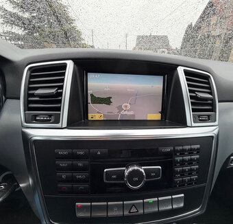 Mercedes-Benz ML 350 - 18