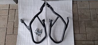 SUZUKI DL 650 Vstrom - 18