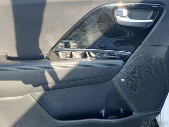 Kia e-Niro Executive - 150 KW - Včetně certifikátu baterie - 18