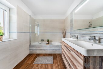 Krajní řadový dům 4+kk, 110 m2 - Kosmonosy - Horní Stakory - 18