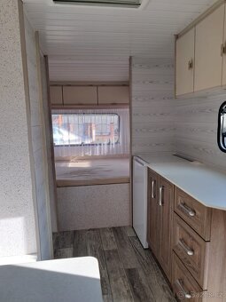 Prodám karavan Bürstner - 18