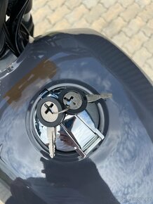 BRIXTON 125, ABS, Led, po servise, nová STK, 5000 km - 18