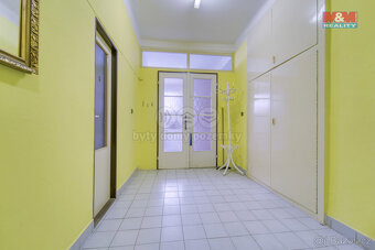 Prodej výrobního objektu, 2050 m², Přeštice, ul. Jungmannova - 18