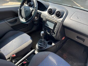 Ford Fiesta 1.4i 59KW, Tažné zařízení, Nová STK - 18