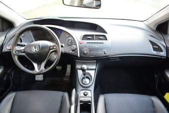 Honda Civic 2.2 I-CDTi/2011/MANUÁL/KŮŽE/AC - 18
