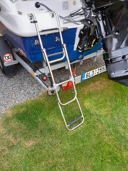 Motorový člun blesser 440 + Mercury 50 + přívěs - 18