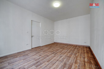 Prodej bytu 3+1, 105 m², Plzeň, ul. Kardinála Berana - 18
