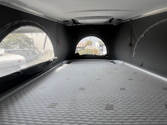Hymer Yosemite 2021 - obytný vůz - 18