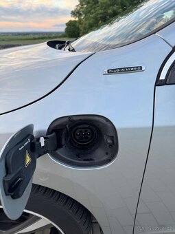 Volvo V60 2.4D6 R-Design plug-in Hybrid, 208kw - 18
