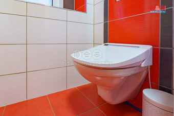 Prodej bytu 4+kk, 110 m², Cheb, ul. Májová - 18