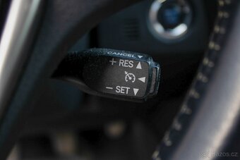 Toyota Auris 2.0 l D-4D DPF Active - 18