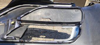 Přední nárazník na Hondu CR-V - 18
