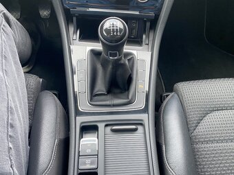 Volkswagen Golf, 1.4 TSI 92kW-1xMAJ.-XENON-NAVI-HIGHLINE - 18