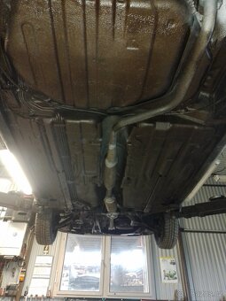 Mazda 323 LPG eko poplatek zaplacen - 18