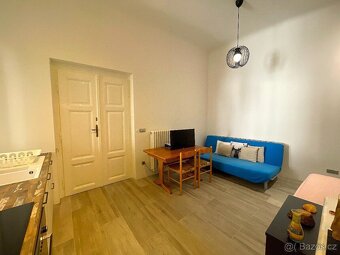 Stylové bydlení i investice v jednom – 127 m2 v nejžádanější - 18