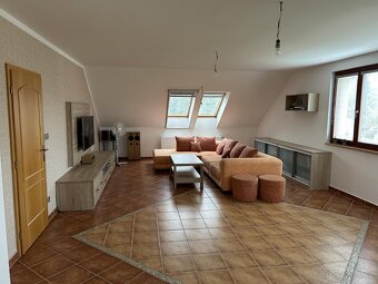 Samostatně stojící rodinný dům ve městě Kuřim, Brno - venkov - 18