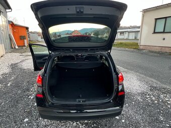 Hyundai i30 KOMBI 1.4 TGDi go ČR, KAMERA , ALU - 18